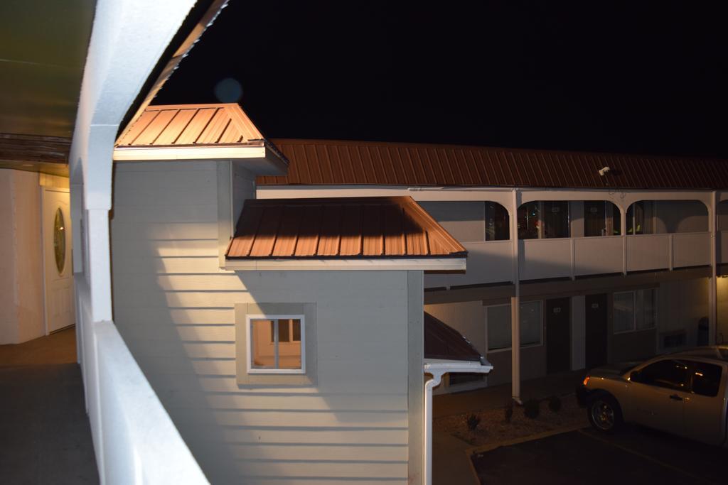 Little Suites Provo Extended Stay Exterior foto