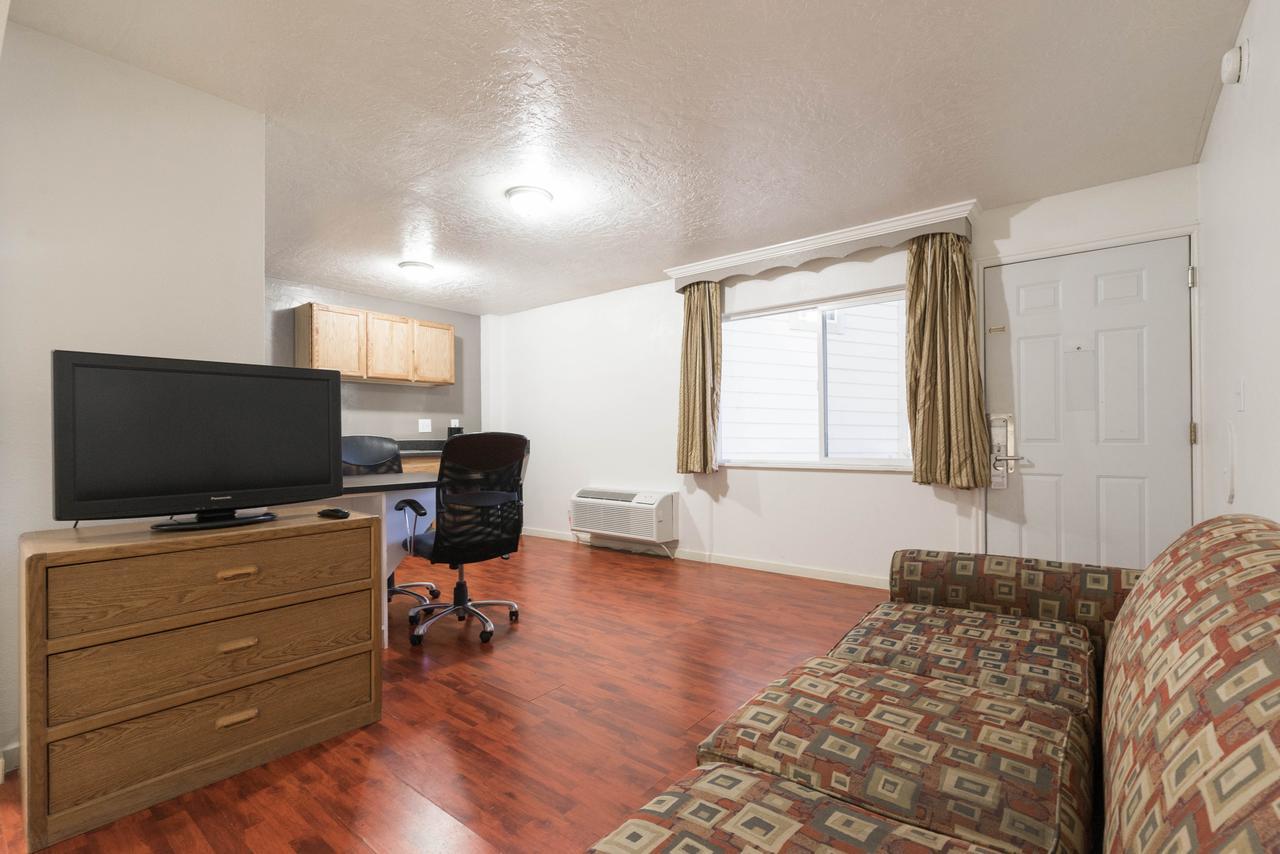 Little Suites Provo Extended Stay Exterior foto