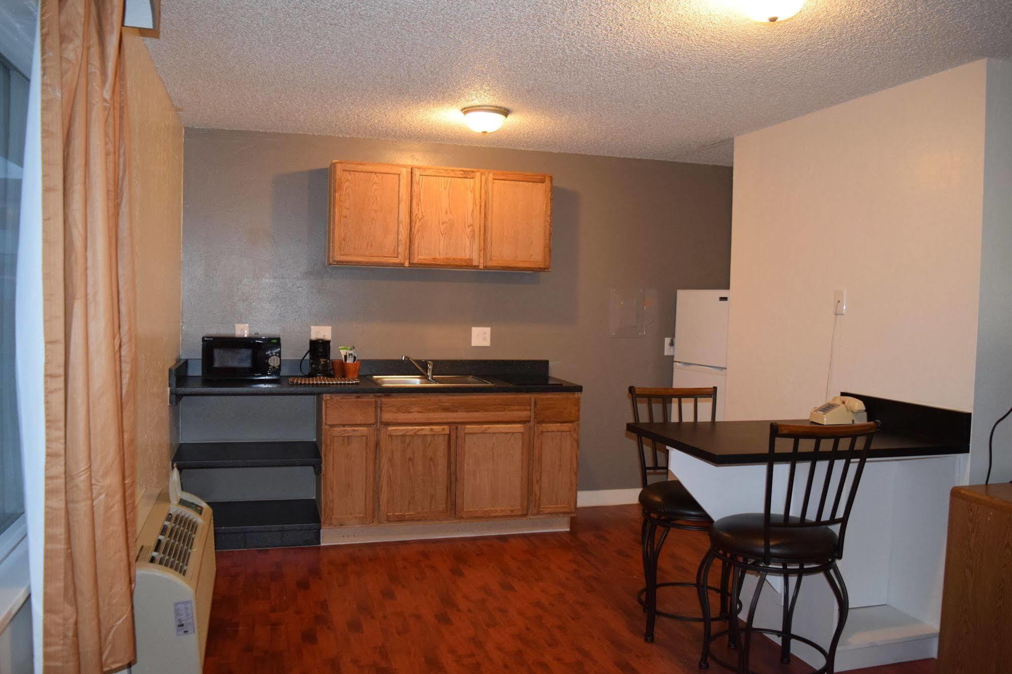 Little Suites Provo Extended Stay Exterior foto
